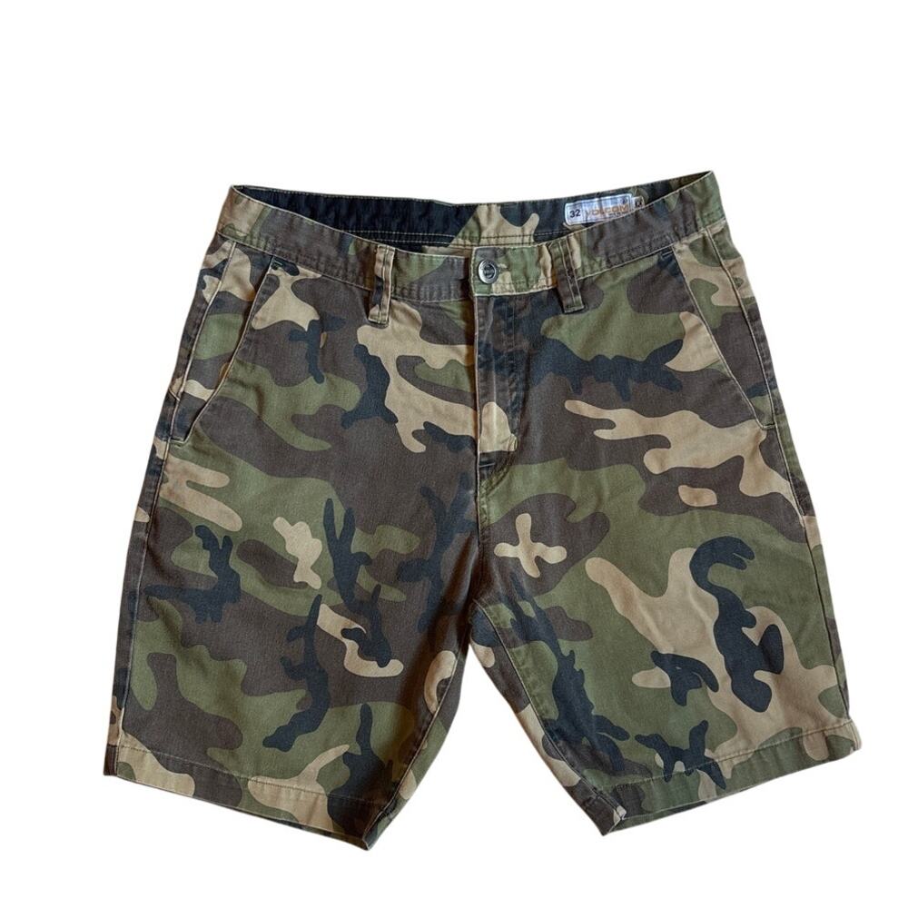 Volcom Camouflage Flat Front Men Shorts